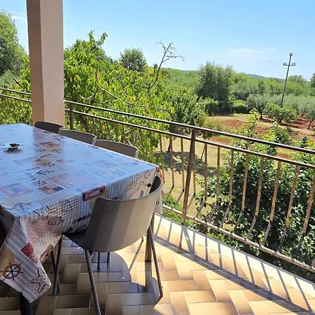 Poesia Apartman